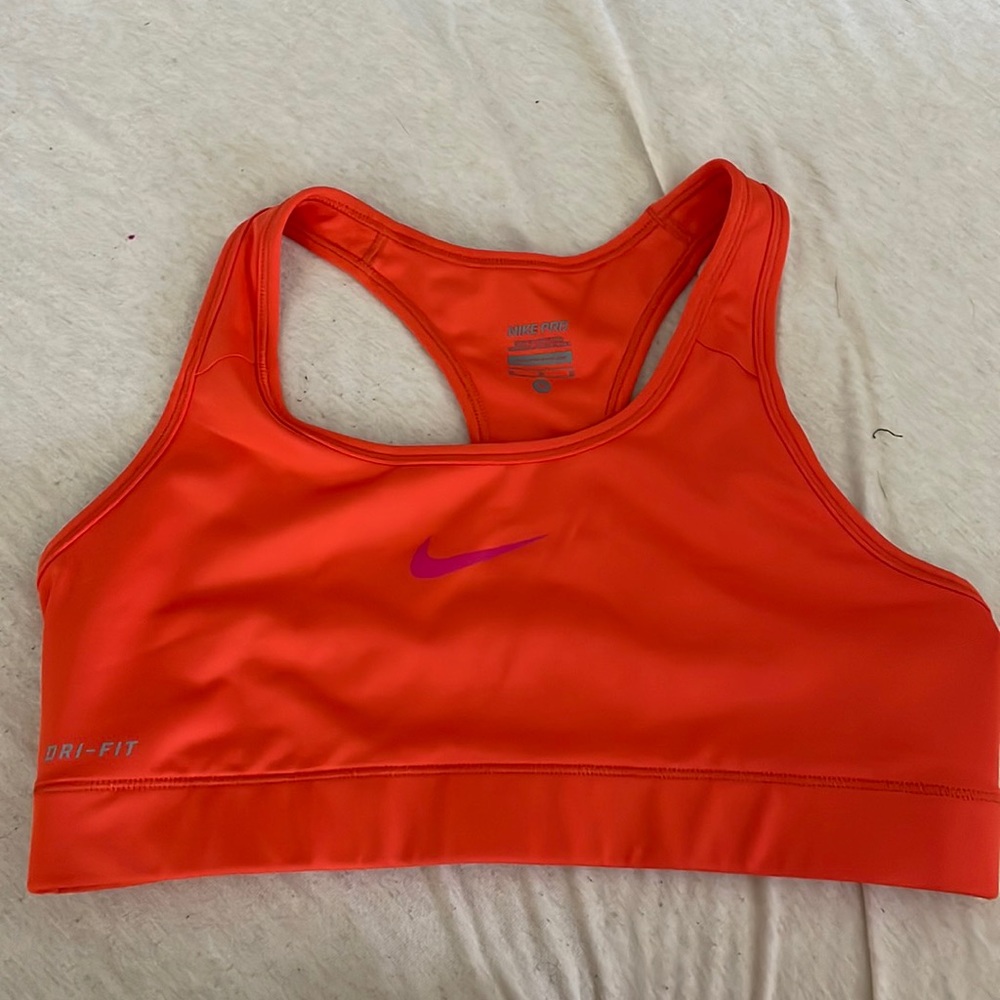 Nike sports bra